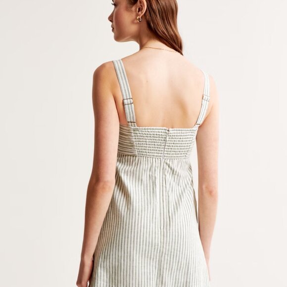 Linen-Blend Skort Dress - Green Stripe - A&F - Picture 3 of 4